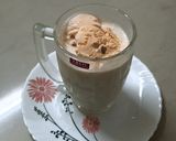 आइसक्रीम के साथ कोल्ड कॉफी (ice cream ke sath cold coffee recipe in Hindi) रेसिपी चरण 3 फोटो