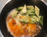 รูปขั้นตอนการทำที่ 2 ของ แตงกวาผัดไข่ 🥒🥚🥒 มีข้าวเปล่า 1 จาน อร่อย ง่าย ประหยัด 😊