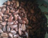 A picture of step 1 of Masala rajma.