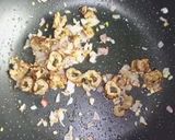 A picture of step 3 of Desi Style Vegetable Fried Rice 🍛🍚💛💚❤.