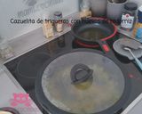 Foto del paso 6 de la receta Cazuelitas de trigueros y huevo de codorniz