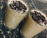 A picture of step 2 of Oreo Shake.