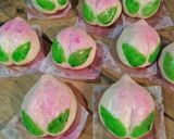 Foto langkah ke 8 dari resep Bakpao Buah Persik.