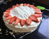 Tort mascarpone z truskawkami krok przepisu 4 zdjęcie