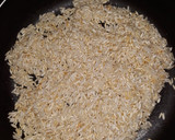 Foto del paso 4 de la receta: Pollo con garbanzo y arroz