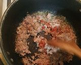 Foto del paso 2 de la receta: Rigatis con atún en salsa