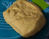 Foto langkah ke 4 dari resep Garlic Cheese Pumpkin Bread.