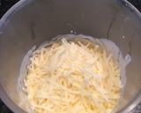Foto del paso 4 de la receta: Quiche con base de pizza con merluza y trigueros