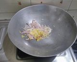 A picture of step 1 of Veg thupka.