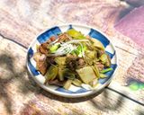 Hình bước làm 3 của món Cải Chua Xào Lòng Vịt