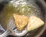 A picture of step 4 of Sabudana vada.