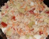 Foto del paso 2 de la receta: Ensalada de atún, tomate, zanahoria y huevo