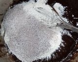 Foto langkah ke 2 dari resep Brownies Selai Coklat Rasa Kopi.