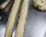 Foto del paso 9 de la receta: Pan trenzado sencillo con crema de leche