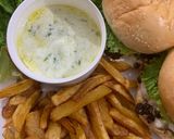 A picture of step 10 of Gyro Burgers 🇬🇷.