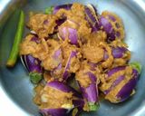 A picture of step 2 of Andhra style Stuffed brinjal sabji.