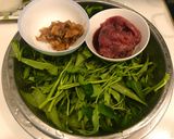 Hình bước làm 1 của món Canh rau muống thịt bò nấu me