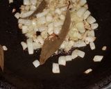 A picture of step 4 of Chicken sukka (Mangalorean special).