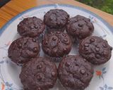 Foto langkah ke 7 dari resep Muffin Pisang Coklat.