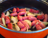 Foto del paso 3 de la receta: Arroz con salchichas
