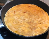 Foto del paso 6 de la receta: Tortilla de Cebolla 🧅 🥚