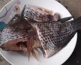 Une image de l'étape 2 de Soupe de Poisson de Daniella 🥘.