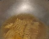A picture of step 1 of Classic Maggie pizza.