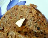 A picture of step 6 of Onion Paratha.