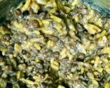 Foto del paso 3 de la receta: Timbal de Arroz Amarillo y Lentejas