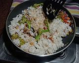 A picture of step 2 of Broccoli Carrot fried rice.