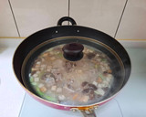 兼顧全家人的營養-芋頭排骨雙蛋粥的食譜步驟3照片