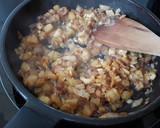 Foto del paso 2 de la receta: Calabacín con nueces y cuscús
