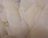 Foto del paso 1 de la receta: Tortilla de vegetales con salchichas y queso