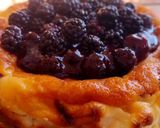Foto del paso 13 de la receta Tarta de queso con moras y coulis con base de galletas