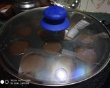 A picture of step 4 of Eggless Mini Chocolate Lava Cake.