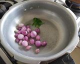 A picture of step 4 of Sambhar.