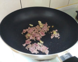 簡單的家常菜料理-金針菇炒絞肉的食譜步驟1照片