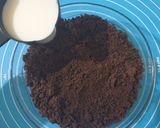 A picture of step 2 of Chocolate Chips Laddu.