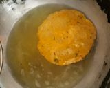 A picture of step 5 of Aloo masala poori.
