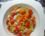 Foto del paso 2 de la receta: Ensalada de legumbres, pollo y vegetales