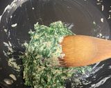 A picture of step 3 of Individual salmon en croûtes.