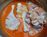 A picture of step 2 of Chicken pakora.
