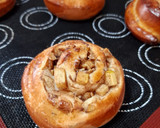 Foto del paso 13 de la receta: Rollitos de canela, manzana, almendras y anís