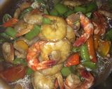 Foto langkah ke 3 dari resep 85. Udang saus tiram campur buncis 🍤🍤🍤.