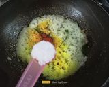 A picture of step 4 of Bread Upma.