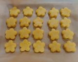 Foto langkah ke 7 dari resep Kastengel Keju Edam.