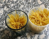 Foto del paso 4 de la receta: Tallarines salteados con salsa estofado
