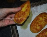 A picture of step 5 of Iranian Potato Patties Sandwich ساندویچ کوکو سیب زمینی.