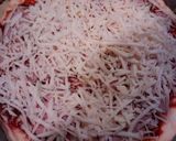 Kelesztés nélküli pizza recept fázis 3 fotója
