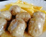 Foto del paso 12 de la receta Albóndigas en salsa de vino blanco